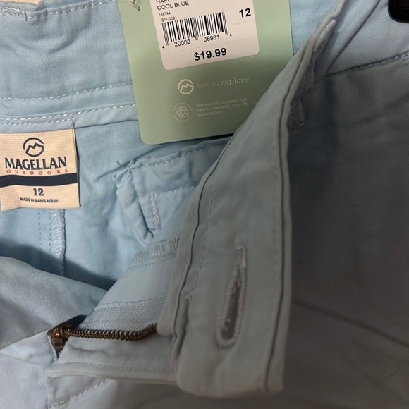 Magellan Women’s Outdoor Happy Camper Shorts. Multiple sizes. - Picture 5 of 7